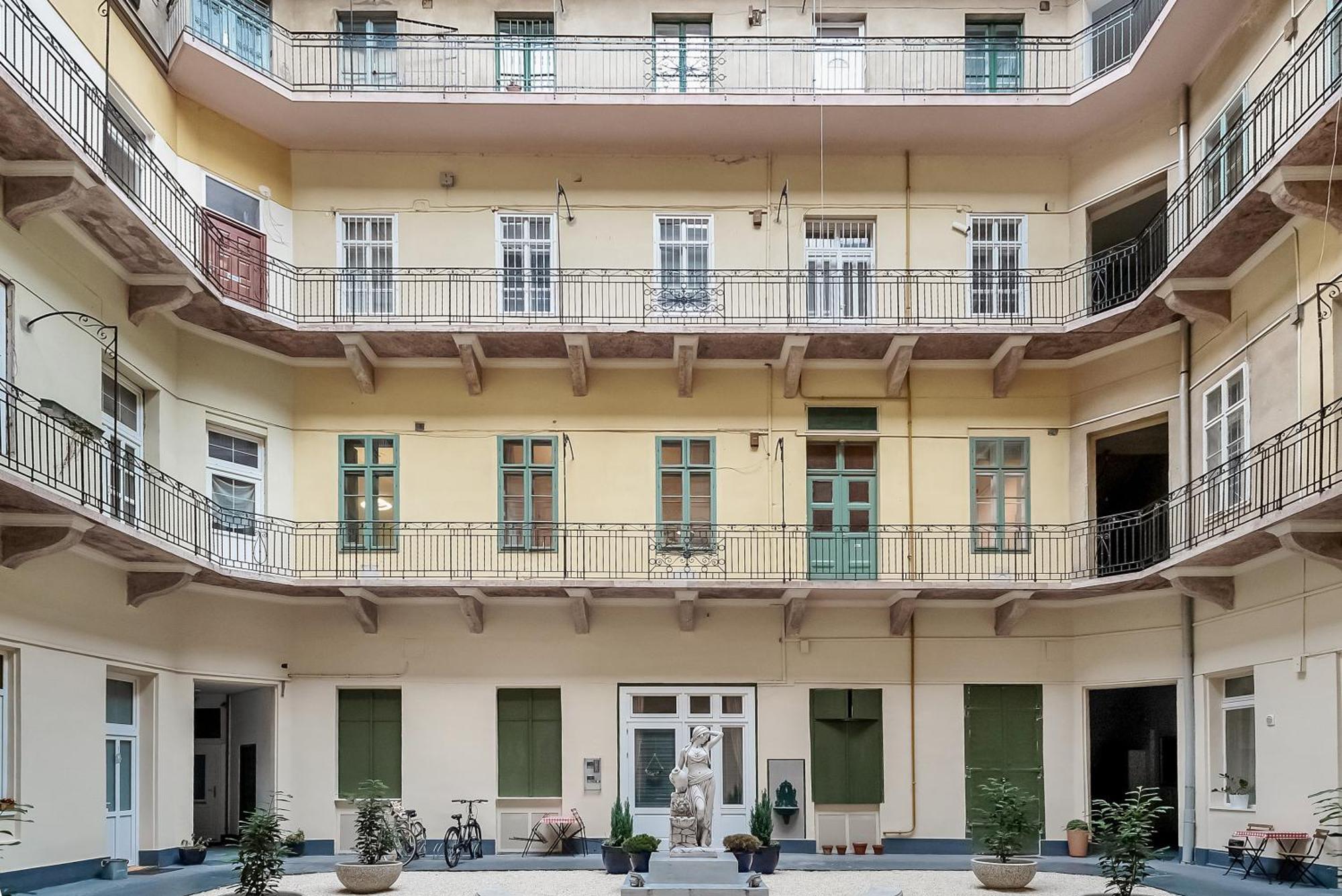 Cozy Boho Apartment, Super Central, Parliament, Netflix Будапеща Екстериор снимка